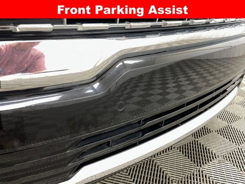Used 2023 GMC Acadia Denali FWD image 17