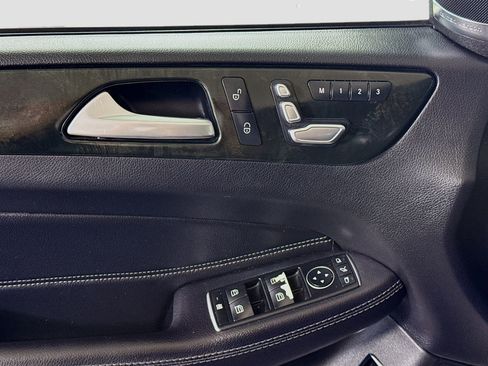 Used 2017 Mercedes-Benz GLE 350 GLE 350 w/ Premium 1 Package image 24