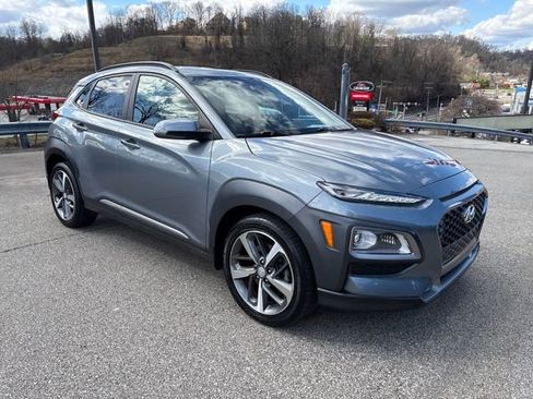Used 2021 Hyundai Kona Limited w/ Cargo Package image 7