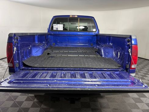Used 2003 Ford F350 Lariat image 28