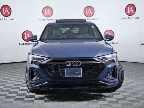 Certified 2024 Audi Q8 e-tron Premium Plus w/ Premium Plus Package AWD/4WD image 3