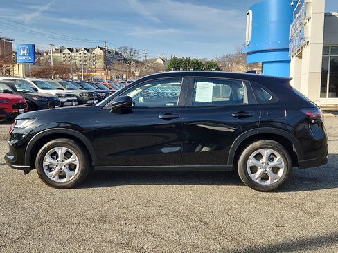 Used 2023 Honda HR-V LX image 7