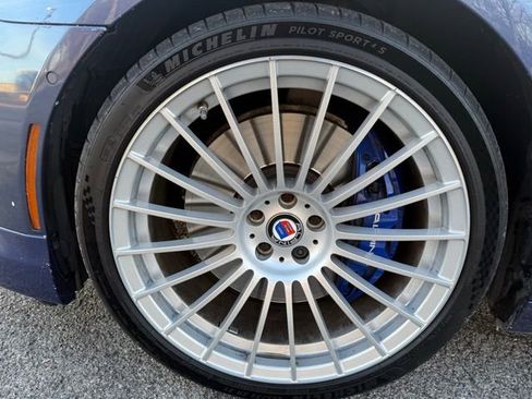 Used 2019 BMW ALPINA B7 xDrive AWD/4WD image 9
