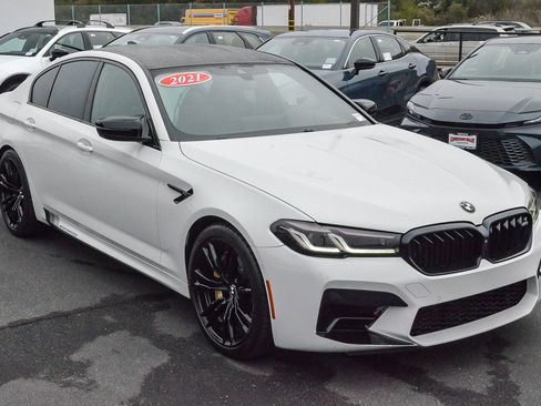 Used 2021 BMW M5 Base w/ Executive Package image 3