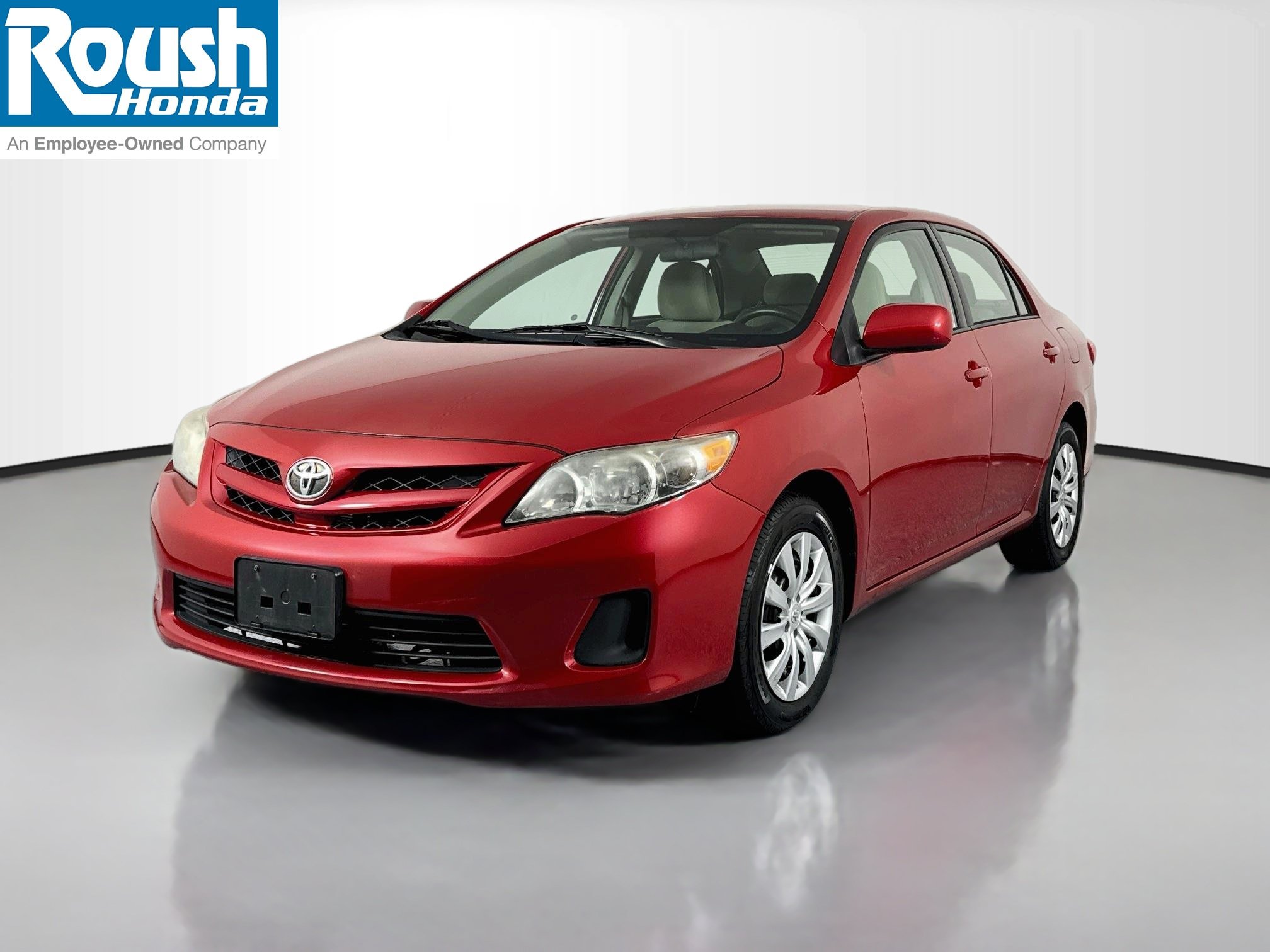 Used 2012 Toyota Corolla LE FWD image 1