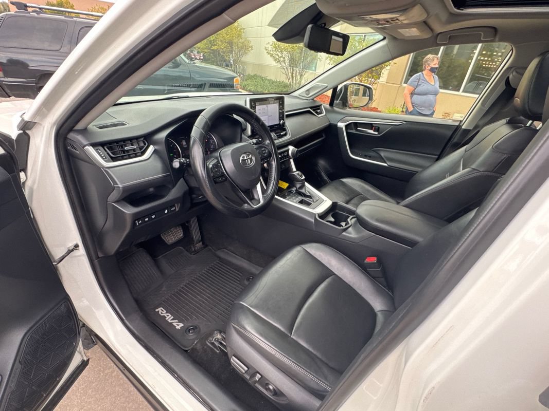 Used 2019 Toyota RAV4 XLE Premium w/ Advanced Technology Package AWD/4WD image 22