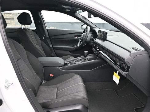 New 2025 Honda Accord Sport image 37