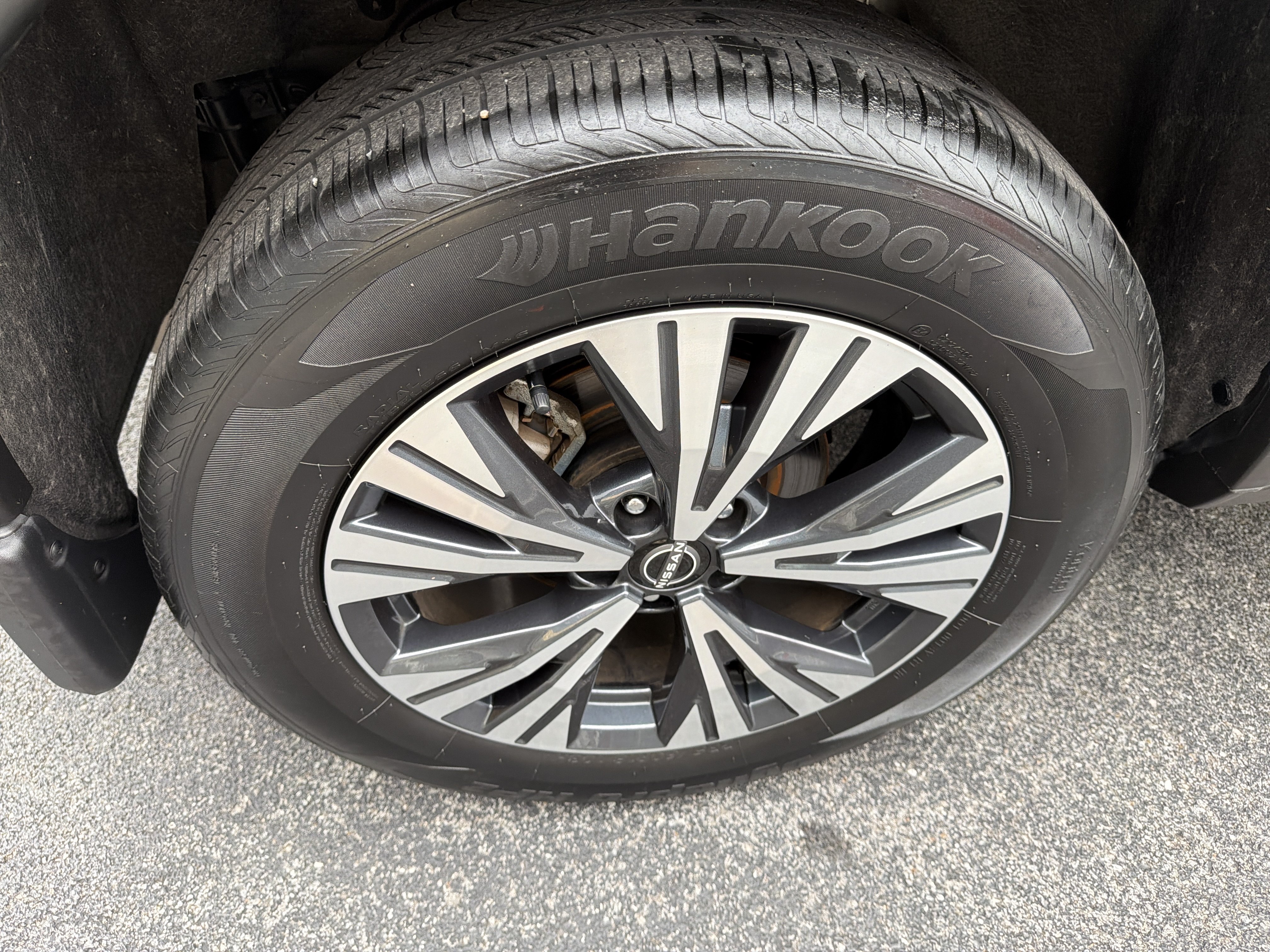 Certified 2023 Nissan Rogue SV AWD/4WD image 14