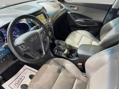 Used 2019 Hyundai Santa Fe XL w/ Cargo Package image 11