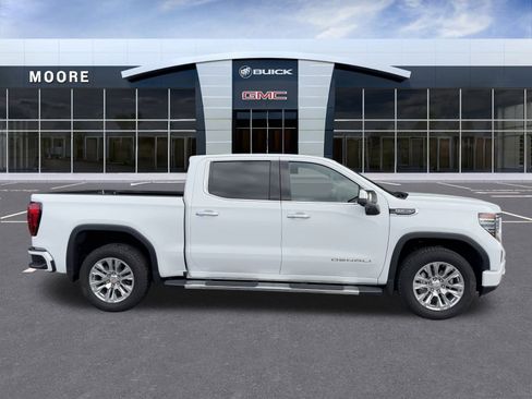 Used 2024 GMC Sierra 1500 Denali w/ Technology Package image 3