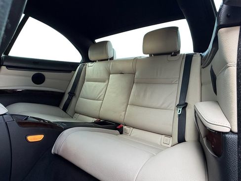 Used 2011 BMW 328i Convertible RWD image 16