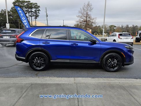 Certified 2025 Honda CR-V Sport-L image 6