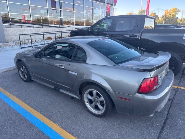 Used 2002 Ford Mustang GT RWD image 5