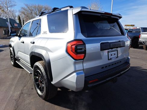 New 2025 Toyota 4Runner 4WD image 5