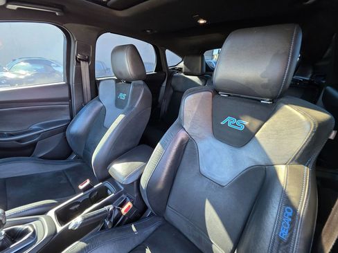Used 2017 Ford Focus RS image 14