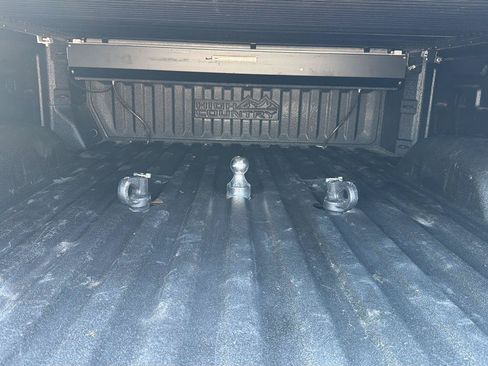 Used 2022 Chevrolet Silverado 2500 High Country w/ LPO, Hitch Package AWD/4WD image 8