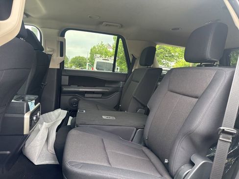 Used 2024 Ford Expedition XL AWD/4WD image 14