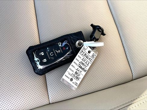 Certified 2023 Chevrolet Traverse Premier image 14