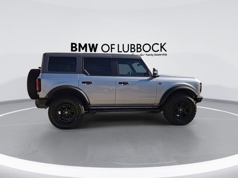 Used 2024 Ford Bronco Wildtrak image 9