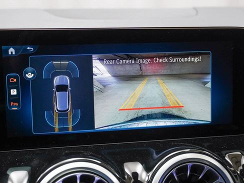 New 2025 Mercedes-Benz GLA 35 AMG AMG GLA 35 image 27