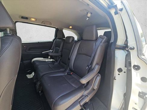 Used 2018 Honda Odyssey EX-L image 11