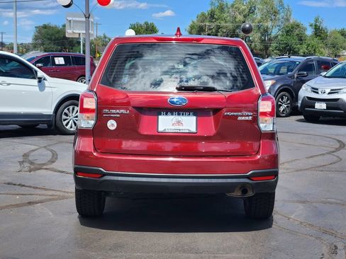Used 2017 Subaru Forester 2.5i AWD/4WD image 8