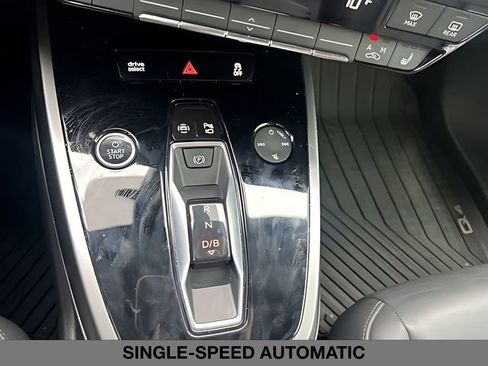 Used 2023 Audi Q4 e-tron Premium Plus AWD/4WD image 33