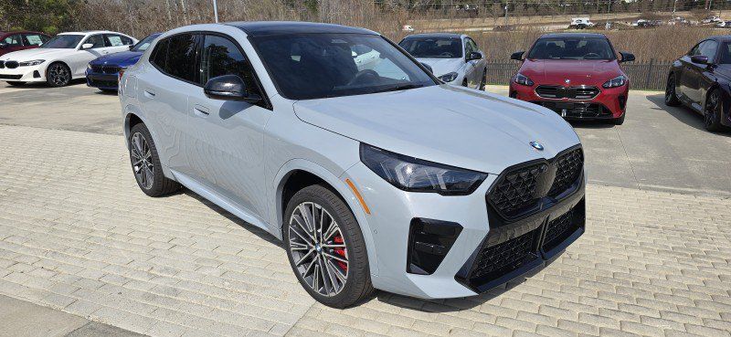 New 2026 BMW X2 xDrive28i w/ Technology Package AWD/4WD image 3