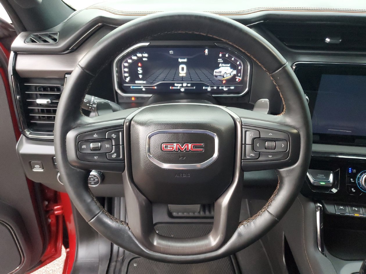 Used 2024 GMC Sierra 1500 AT4 w/ Technology Package AWD/4WD image 21