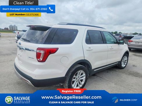 Used 2016 Ford Explorer XLT w/ Equipment Group 202A FWD image 4