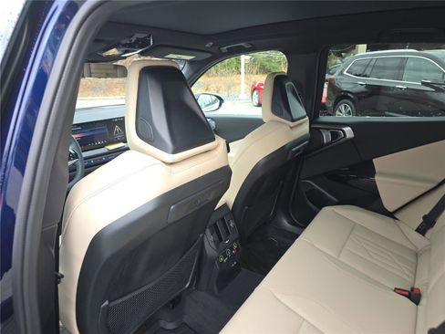 New 2026 BMW X3 xDrive30 w/ Premium Package image 17