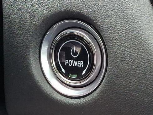 Certified 2024 Cadillac Lyriq Luxury AWD/4WD image 24
