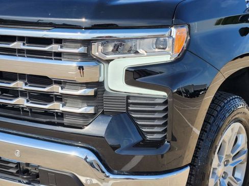 Used 2024 Chevrolet Silverado 1500 LTZ w/ LTZ Convenience Package II AWD/4WD image 16