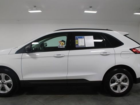 Used 2024 Ford Edge SE image 6