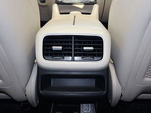 Used 2022 Mercedes-Benz GLE 350 4MATIC image 48