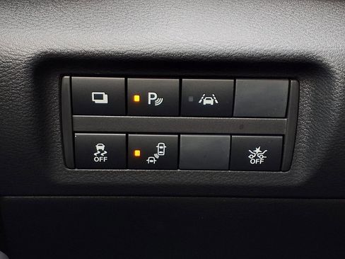 Used 2025 Nissan Kicks Play S image 16