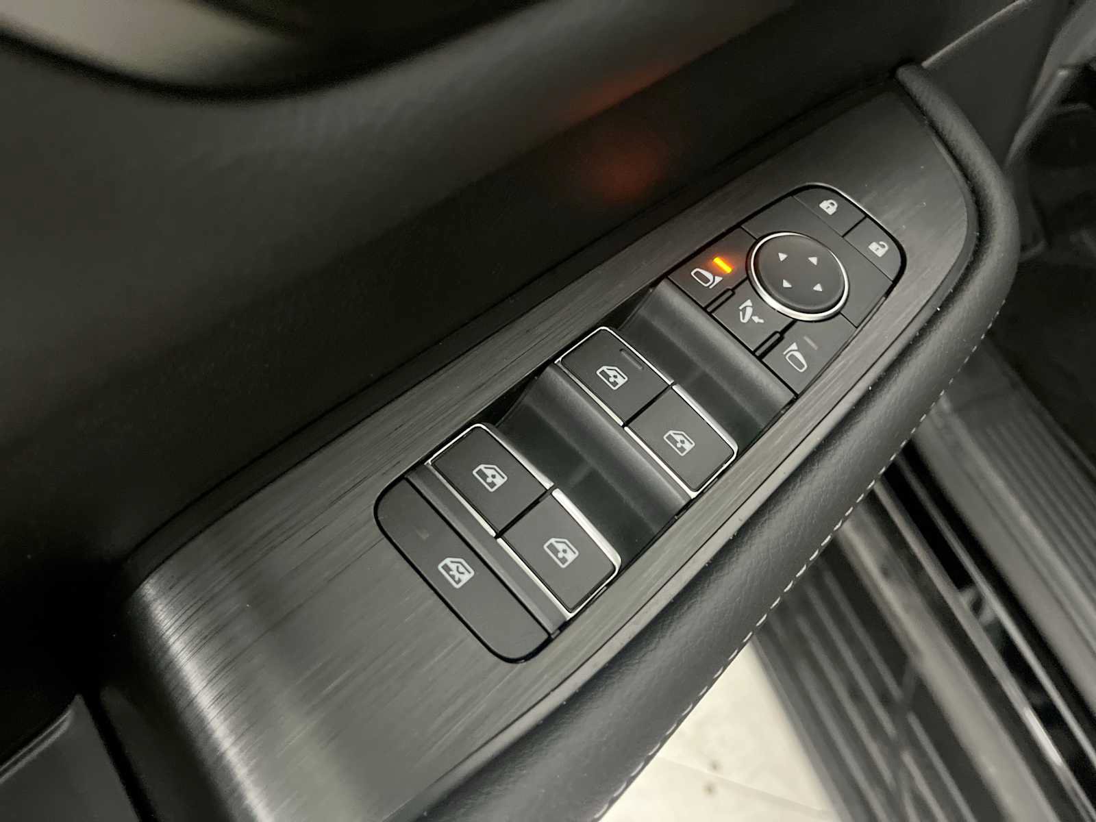 Used 2026 Nissan Armada PRO-4X AWD/4WD image 21
