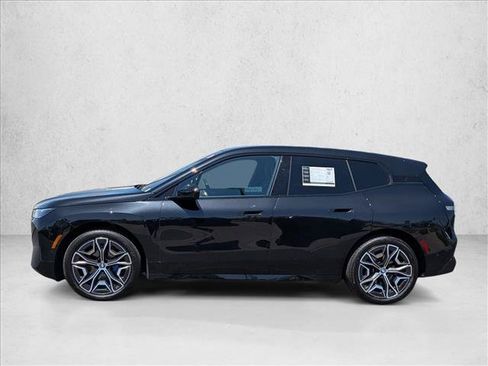 Used 2024 BMW iX xDrive50 w/ Premium Package AWD/4WD image 9