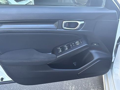 Used 2022 Honda Civic Sport image 18