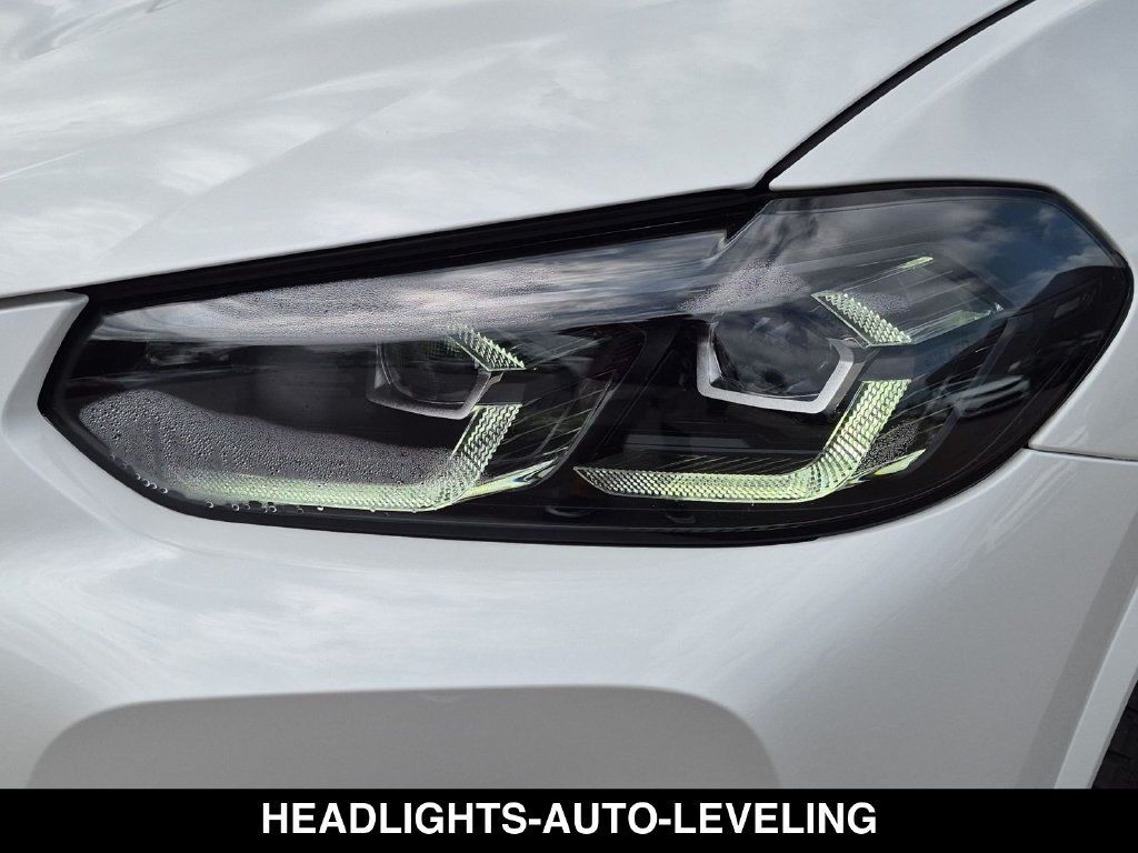 Used 2024 BMW X3 xDrive30i AWD/4WD image 16