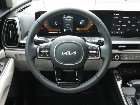 New 2025 Kia Sorento S w/ Panoramic Sunroof Package FWD image 7