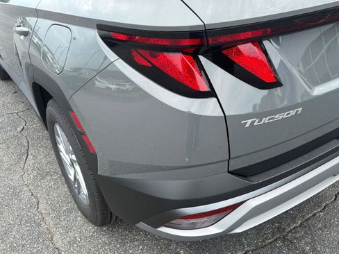 New 2026 Hyundai Tucson SE FWD image 11