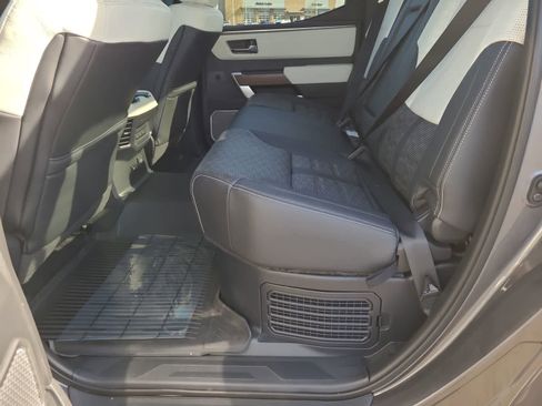 Used 2024 Toyota Tundra Capstone image 21