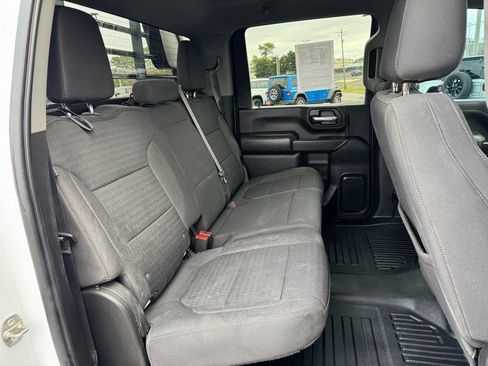 Used 2022 Chevrolet Silverado 3500 LT w/ Convenience Package image 18
