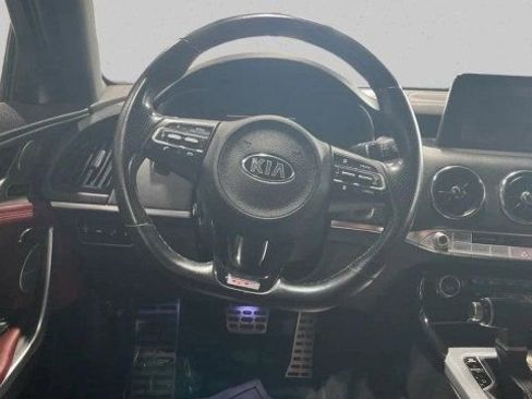 Used 2019 Kia Stinger GT1 image 15