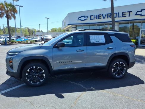 New 2026 Chevrolet Equinox RS w/ Convenience Package III image 6