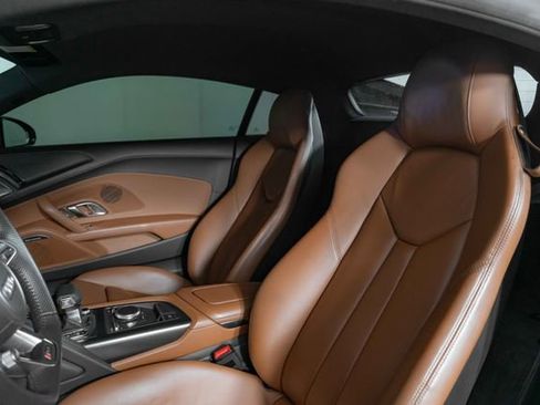 Used 2020 Audi R8 V10 image 15