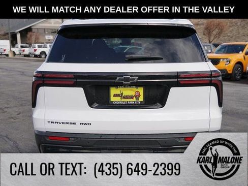 New 2026 Chevrolet Traverse LT w/ Midnight/Sport Edition image 5