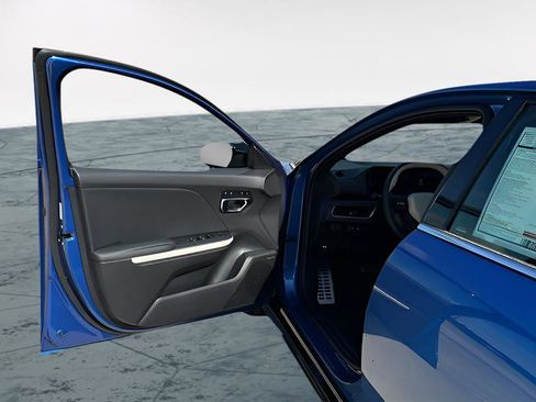 New 2025 Kia K4 GT-Line Turbo image 26