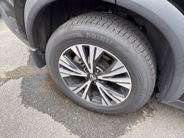 Used 2021 Nissan Rogue SV w/ Premium Package AWD/4WD image 8